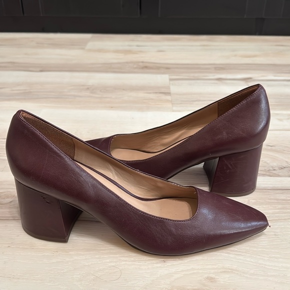 27 Edit Naturalizer Licia Pumps - Picture 1 of 8